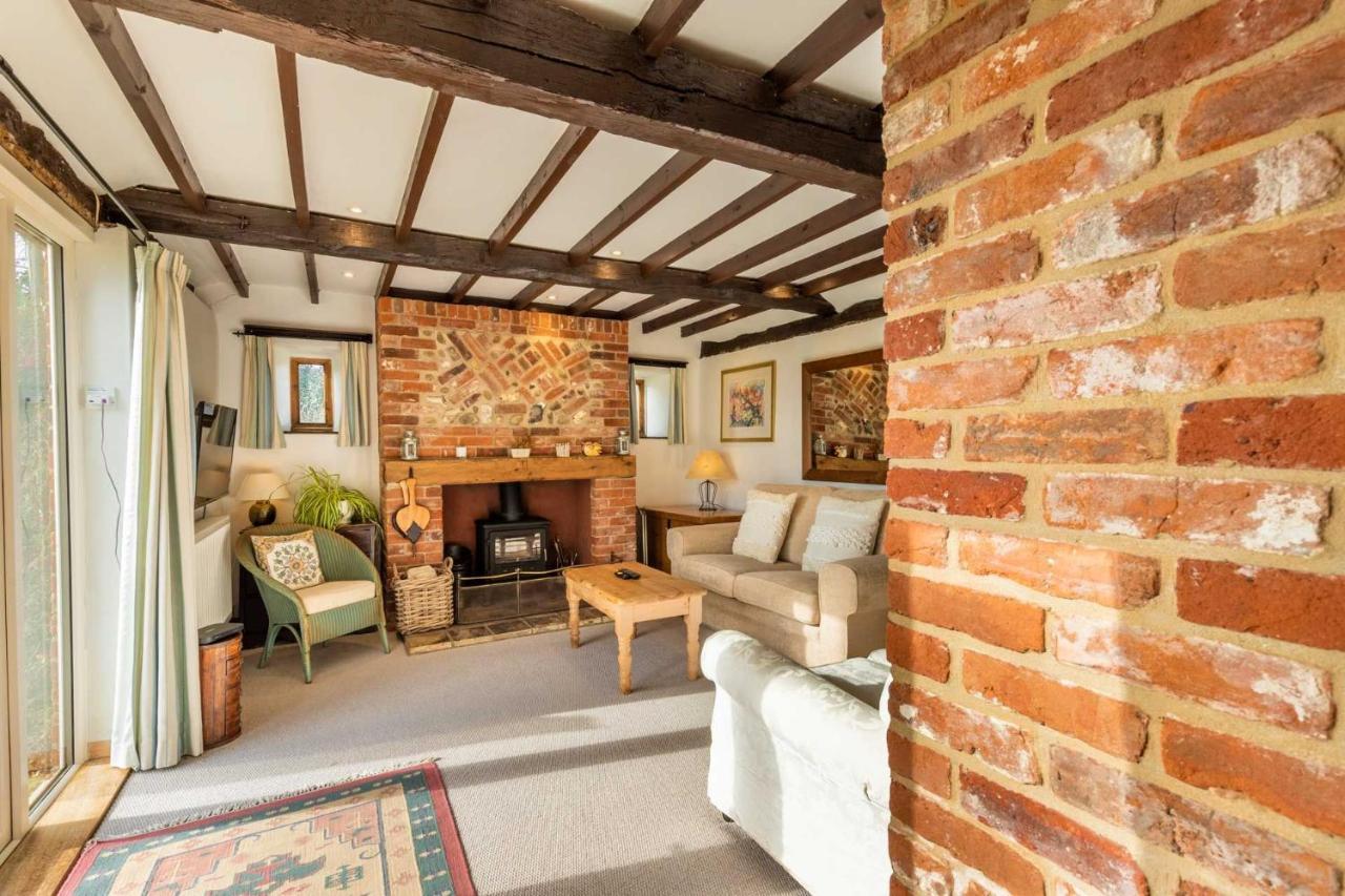 Host & Stay - Woodfalls Barn Burgh and Tuttington Εξωτερικό φωτογραφία